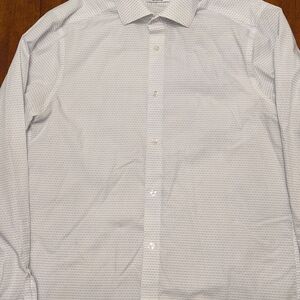 Calvin Klein Men's White Patterned Shirt